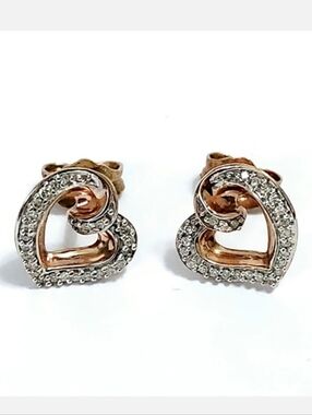 10K Rose gold Diamond Heart ❤️  Stud Earring